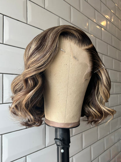 Highlighted side-part glueless bob
