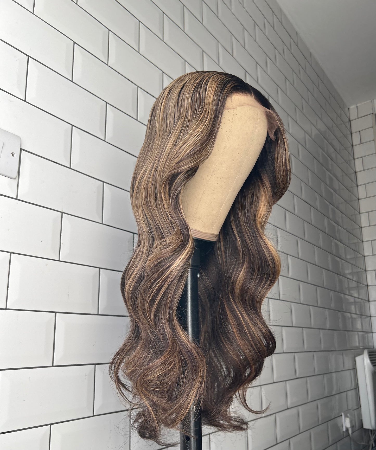 REDUCED! Ready to ship Blonde Highlighted wig