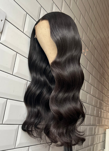 Ready to ship HD 5*5 Naomi 20’’